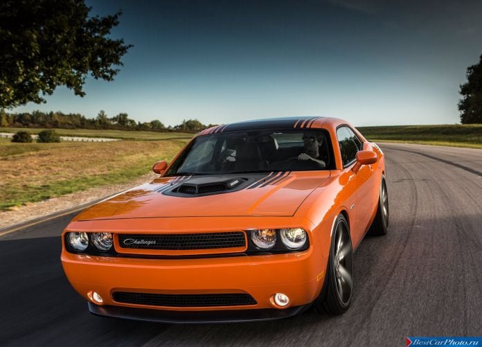 2014 Dodge Challenger R/T Shaker - фотография 3 из 9