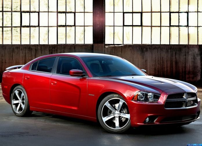 2014 Dodge Charger 100th Anniversary Edition - фотография 2 из 17