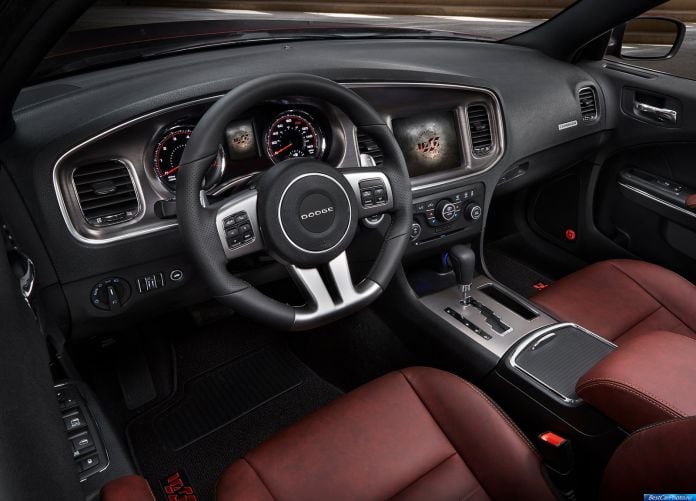 2014 Dodge Charger 100th Anniversary Edition - фотография 7 из 17