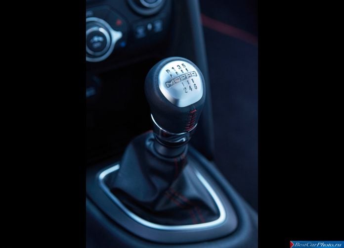 2014 Dodge Dart Scat Package - фотография 13 из 13