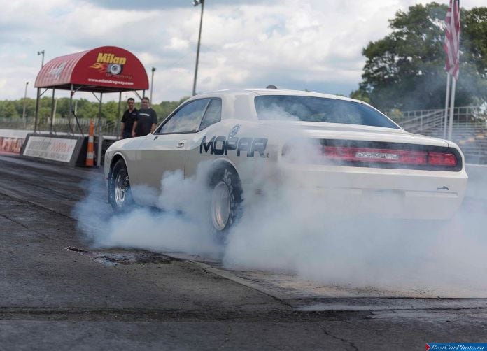2014 Dodge Challenger Mopar Drag Pak Concept - фотография 8 из 12