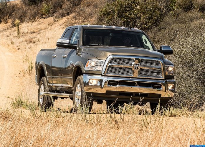 2014 Dodge RAM Heavy Duty - фотография 10 из 58