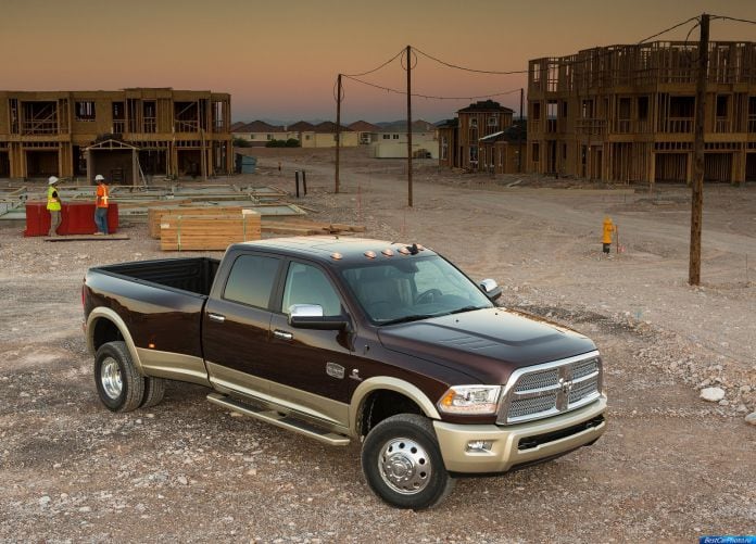 2014 Dodge RAM Heavy Duty - фотография 17 из 58