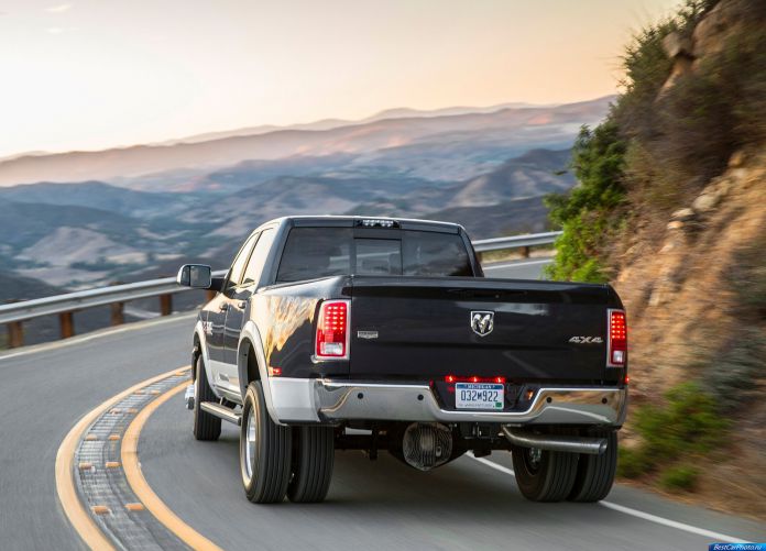 2014 Dodge RAM Heavy Duty - фотография 35 из 58