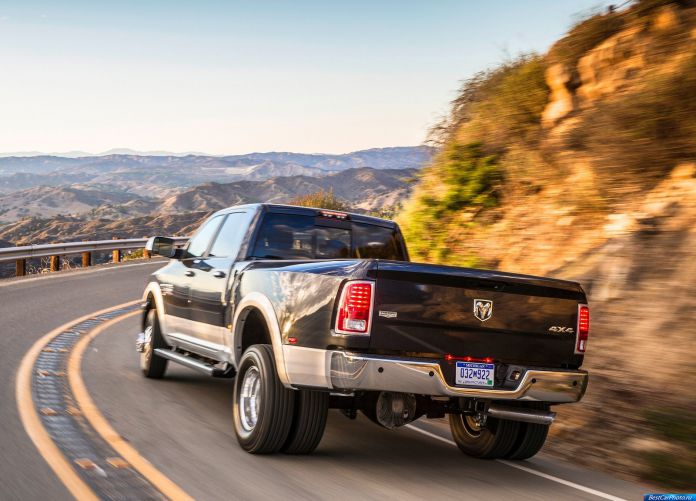 2014 Dodge RAM Heavy Duty - фотография 40 из 58