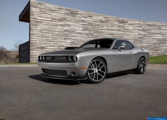 2015 Dodge Challenger - фотография 16 из 169
