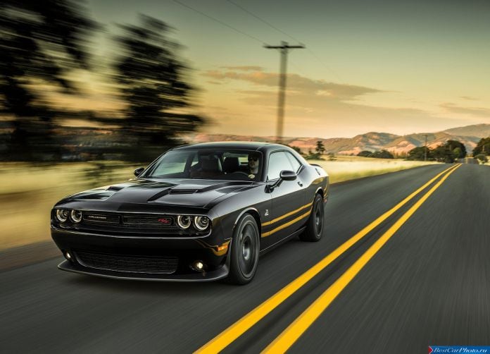 2015 Dodge Challenger - фотография 21 из 169
