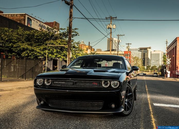 2015 Dodge Challenger - фотография 23 из 169