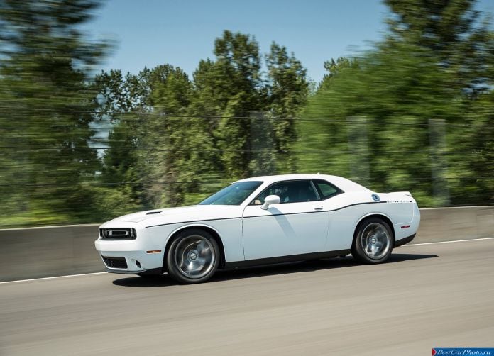 2015 Dodge Challenger - фотография 27 из 169