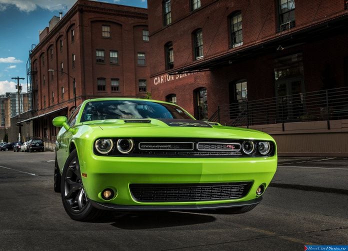 2015 Dodge Challenger - фотография 29 из 169