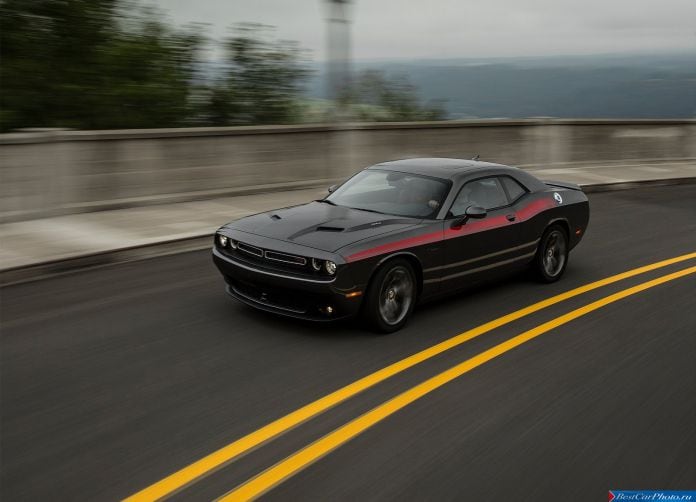 2015 Dodge Challenger - фотография 30 из 169