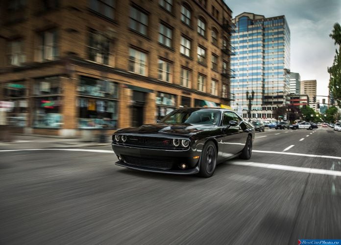 2015 Dodge Challenger - фотография 33 из 169