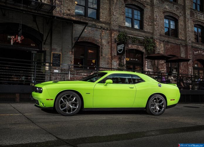 2015 Dodge Challenger - фотография 39 из 169