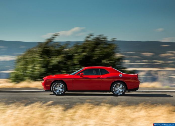 2015 Dodge Challenger - фотография 40 из 169