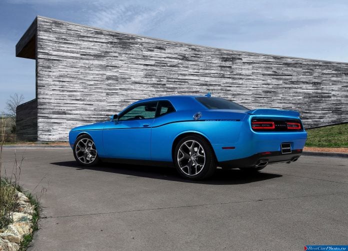 2015 Dodge Challenger - фотография 48 из 169