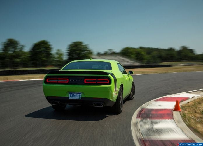 2015 Dodge Challenger - фотография 67 из 169