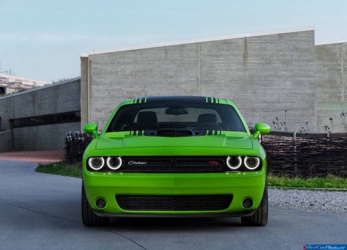 2015 Dodge Challenger - фотография 76 из 169