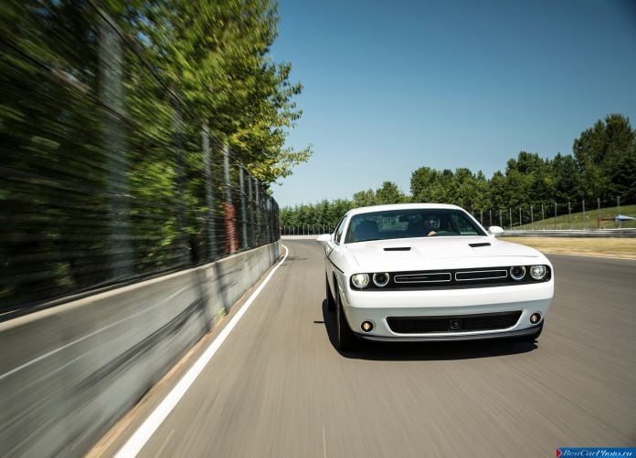 2015 Dodge Challenger - фотография 79 из 169