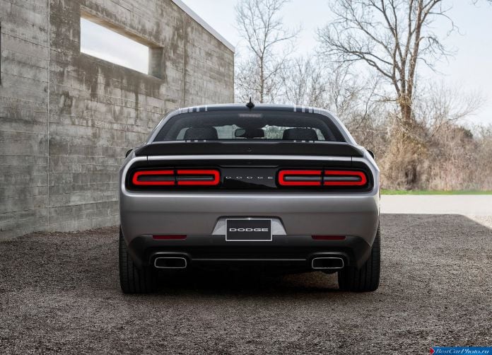 2015 Dodge Challenger - фотография 93 из 169