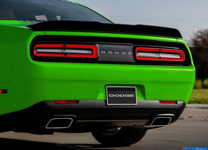 2015 Dodge Challenger - фотография 115 из 169