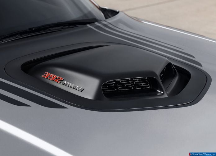 2015 Dodge Challenger - фотография 125 из 169