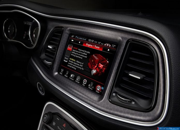 2015 Dodge Challenger - фотография 158 из 169
