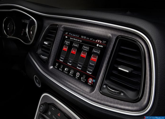 2015 Dodge Challenger - фотография 159 из 169