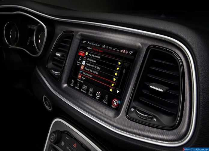 2015 Dodge Challenger - фотография 165 из 169