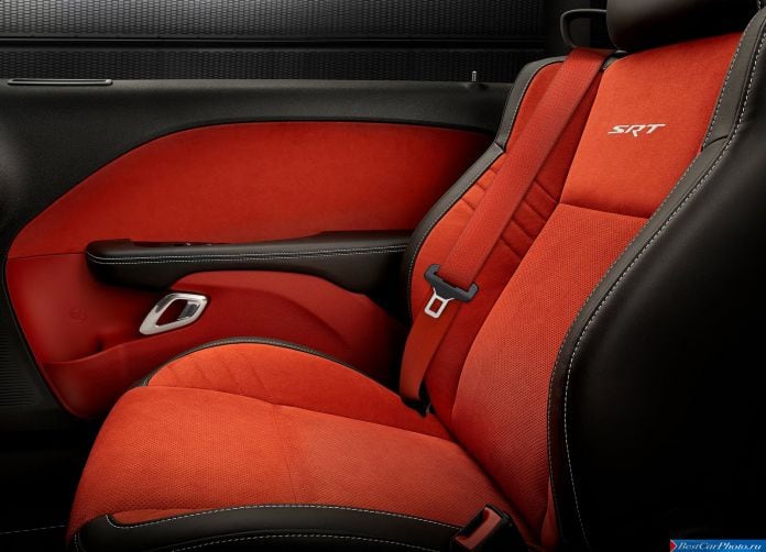 2015 Dodge Challenger SRT Hellcat - фотография 54 из 120