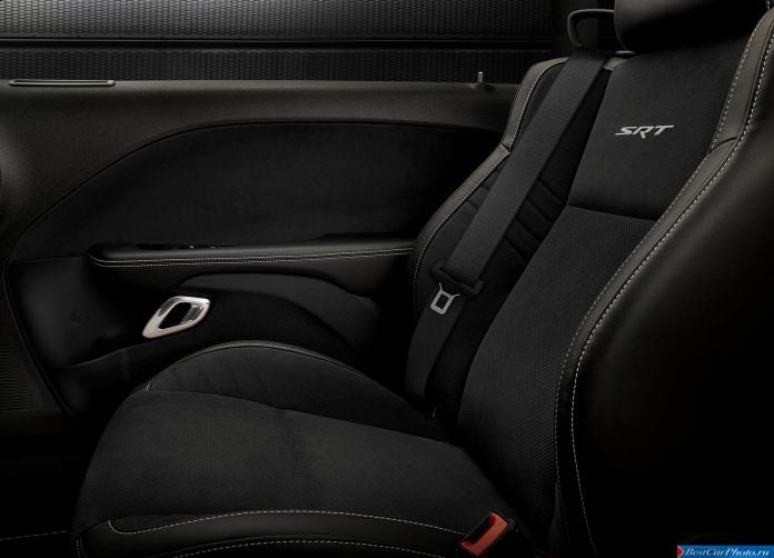 2015 Dodge Challenger SRT Hellcat - фотография 59 из 120