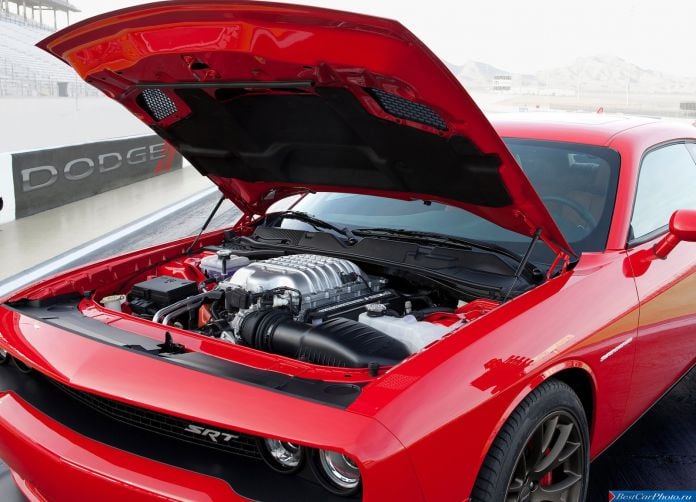 2015 Dodge Challenger SRT Hellcat - фотография 72 из 120