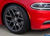 dodge_2015_charger_052.jpg