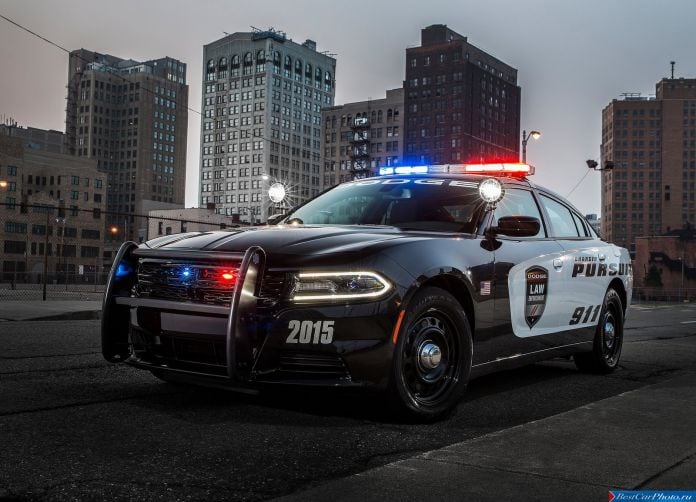 2015 Dodge Charger Pursuit - фотография 1 из 11