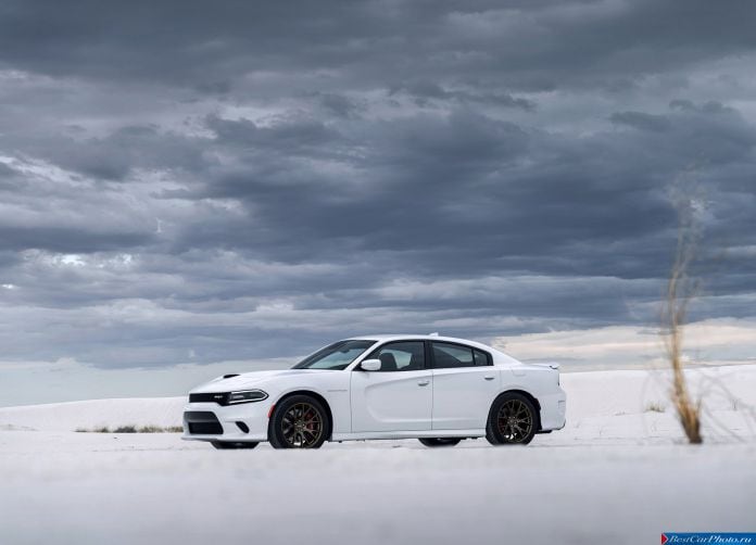 2015 Dodge Charger SRT Hellcat - фотография 26 из 66