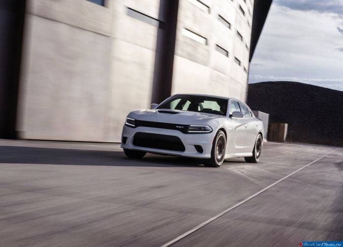 2015 Dodge Charger SRT Hellcat - фотография 31 из 66