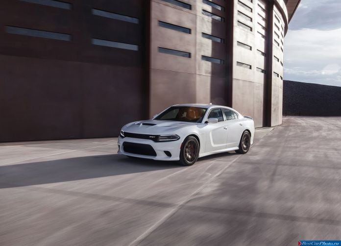 2015 Dodge Charger SRT Hellcat - фотография 32 из 66