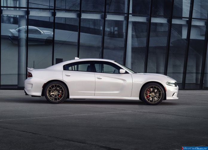 2015 Dodge Charger SRT Hellcat - фотография 38 из 66