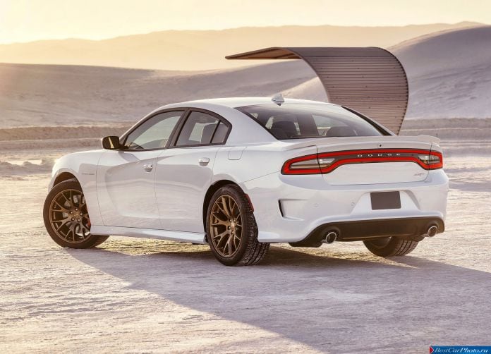 2015 Dodge Charger SRT Hellcat - фотография 43 из 66