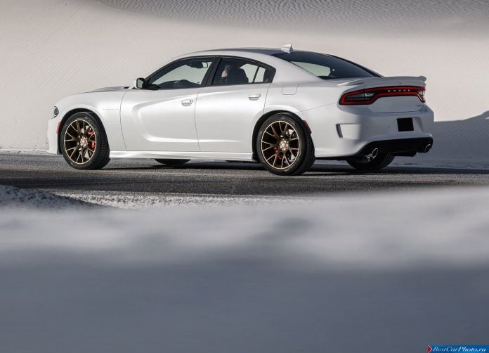 2015 Dodge Charger SRT Hellcat - фотография 50 из 66
