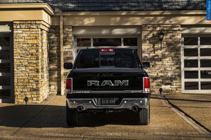 2015 Dodge Ram 1500 Laramie Limited - фотография 17 из 43