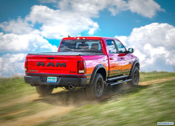 2017 Dodge Ram Rebel Mopar - фотография 10 из 13