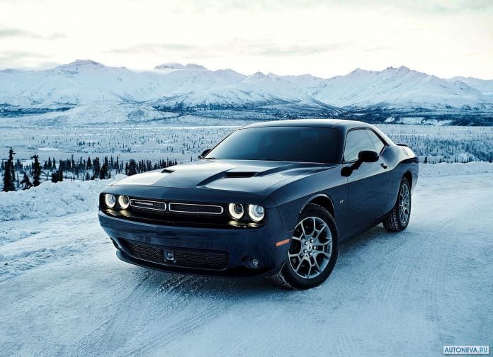 2017 Dodge Challenger GT AWD - фотография 1 из 7