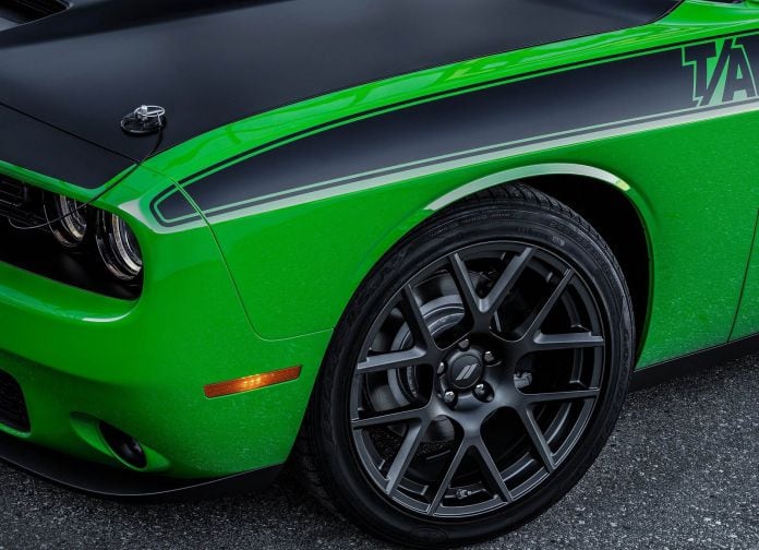 2017 Dodge Challenger TA - фотография 17 из 20