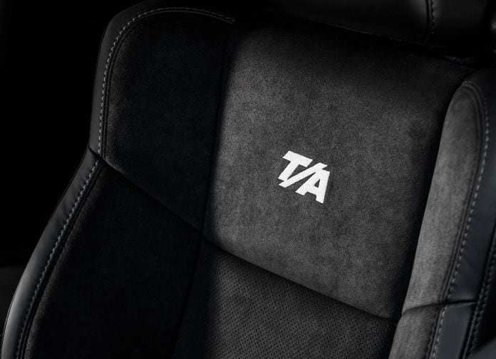 2017 Dodge Challenger TA 392 - фотография 13 из 14