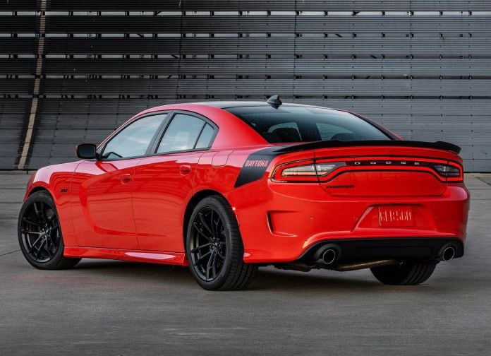 2017 Dodge Charger Daytona 392 - фотография 6 из 12