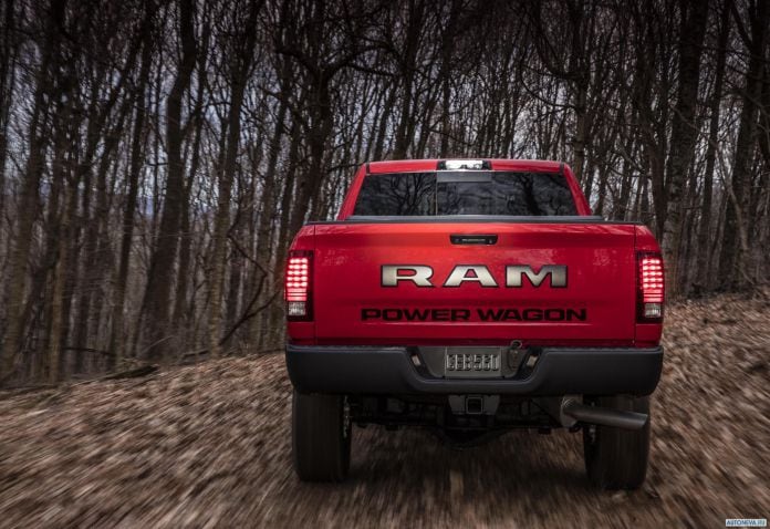 2017 Dodge Ram Power Wagon - фотография 8 из 59