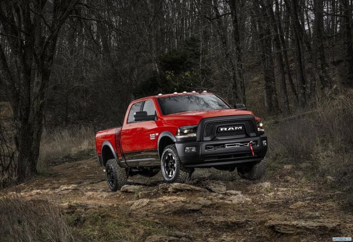 2017 Dodge Ram Power Wagon - фотография 15 из 59