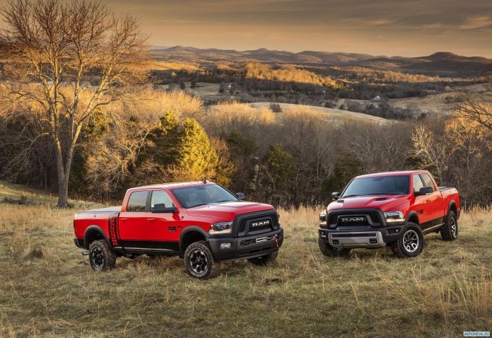 2017 Dodge Ram Power Wagon - фотография 19 из 59