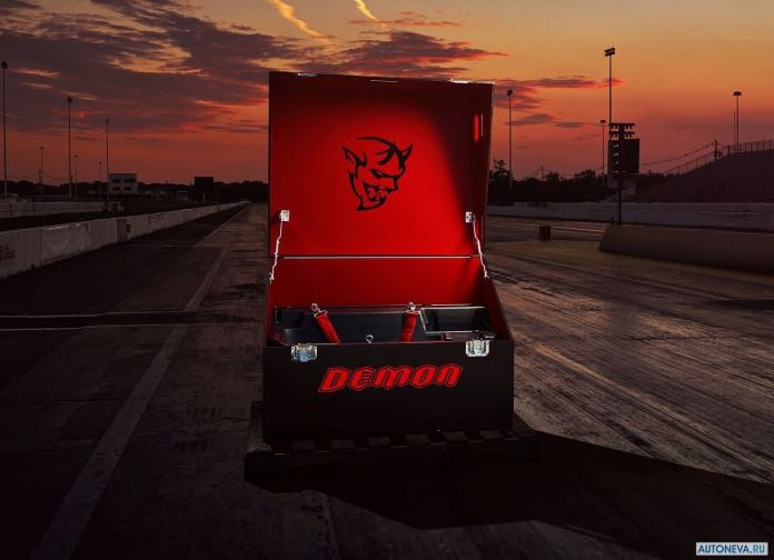 2018 Dodge Challenger SRT Demon - фотография 131 из 140