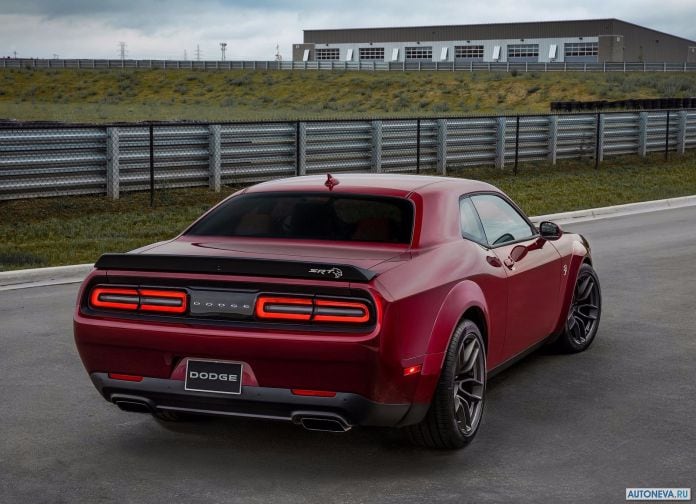 2018 Dodge Challenger SRT Hellcat Widebody - фотография 11 из 20
